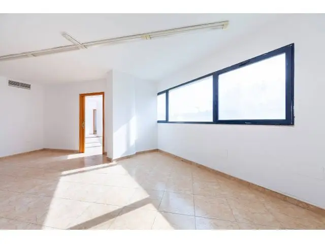 Oficinas en alquiler La Gangosa 207m2 negocios coworking