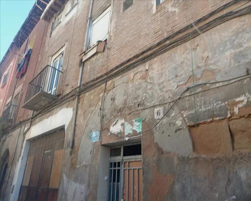 Piso 124m2 2 habitaciones Calahorra
