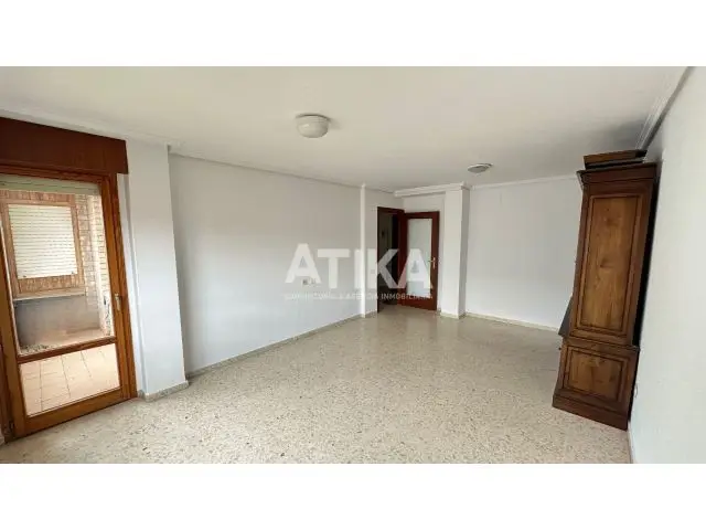 Piso en Venta Ontinyent Excelente Ubicacion 4 Habitaciones
