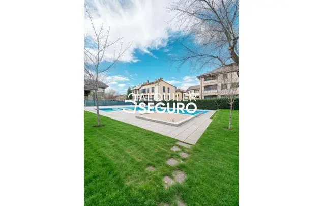 Alquiler Apartamento 3 Dormitorios 120m2 Torrelodones