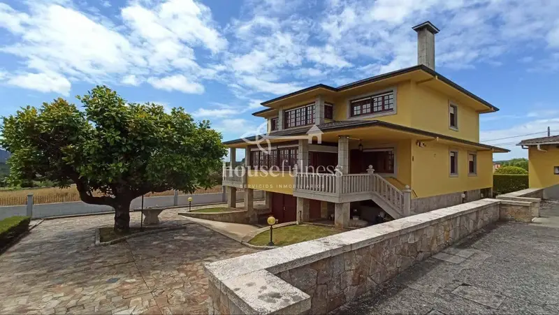 Chalet en Venta en Naron A Coruna Ideal Familias