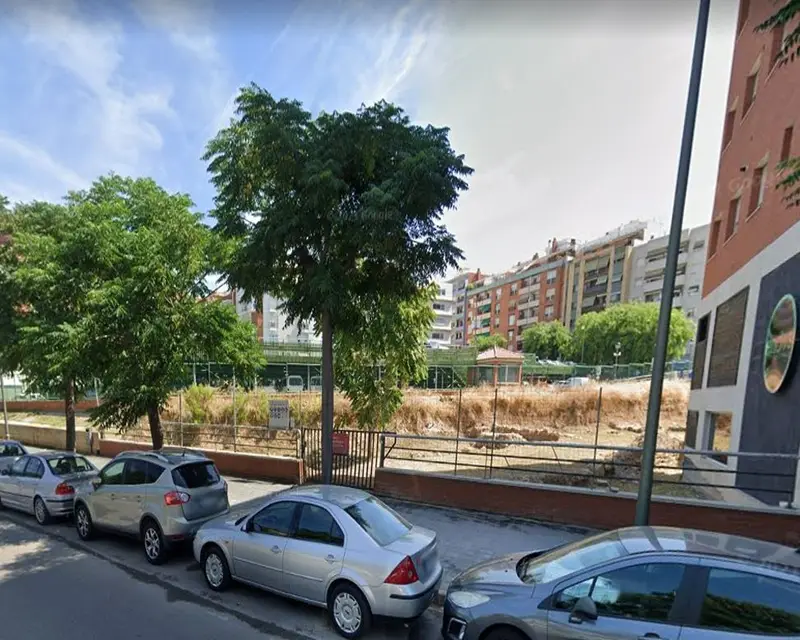 Local Comercial 201m2 Tarragona Frederic Mompou