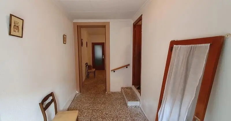Casa Adosada 5 Dormitorios Ayora Valencia Reforma
