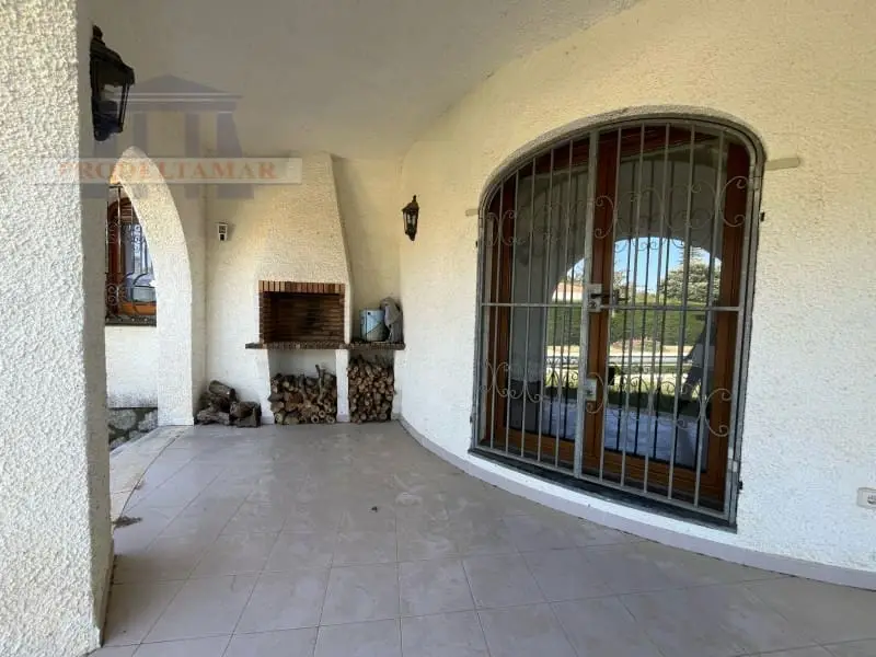 Chalet en Venta Miami Platja 3 Dormitorios Piscina Jardin