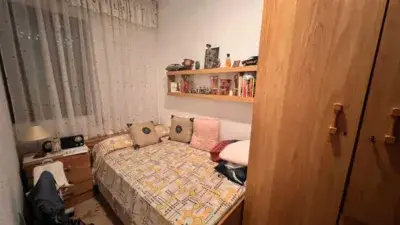 Finca con 4 viviendas y local en Cornellà - Oportunidad inversión