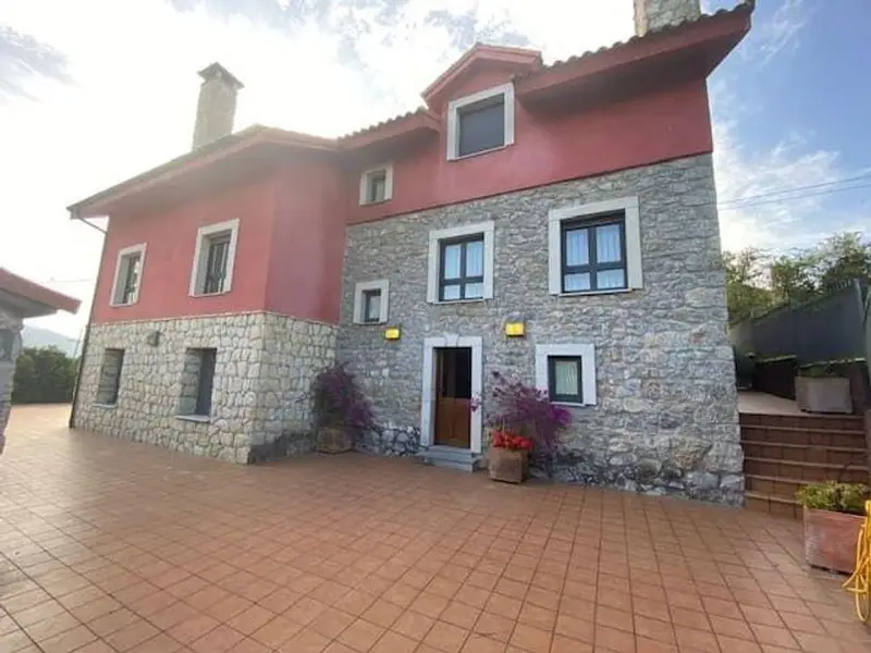 venta Chalet en Oviedo, Asturias (55049365818.106000)- Globaliza