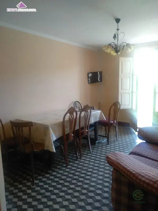 Casa Rustica en Serraduy con 4 Habitaciones y Garaje