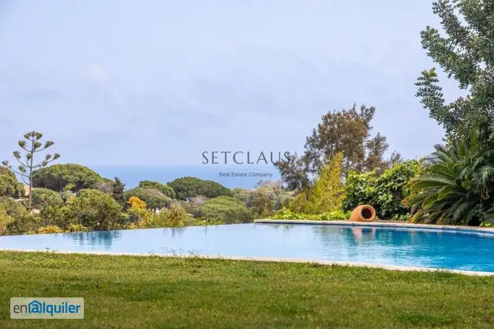 Alquiler Casa Rocaferrera Dos Viviendas Independientes Piscina Jardin