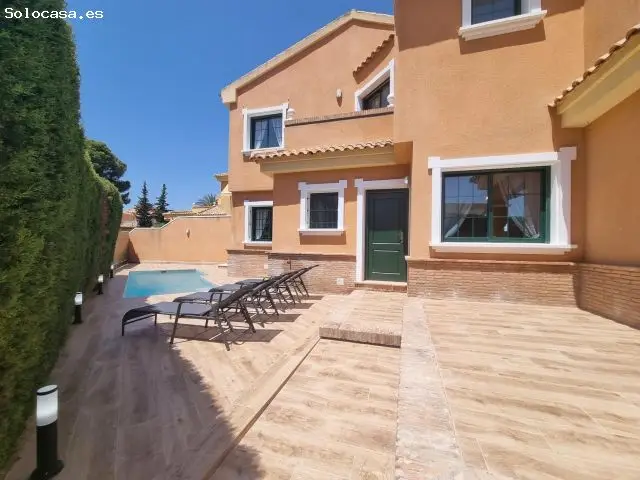 Chalet en Alquiler Campoamor Lujo Costa 4 Habitaciones Piscina Jacuzzi