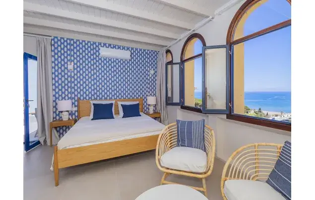 Apartamento 4 Dormitorios Lujoso en Cabopino Marbella