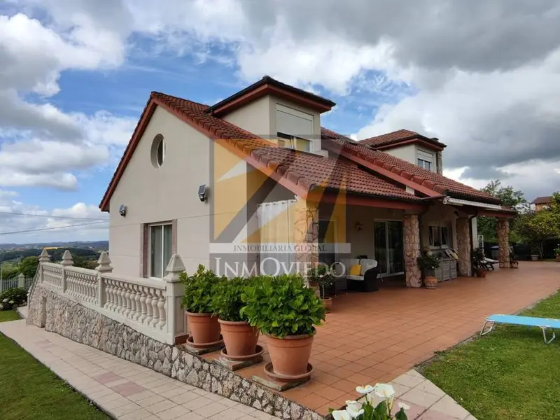 venta Chalet en Pola de Siero, Asturias (009648)- Globaliza