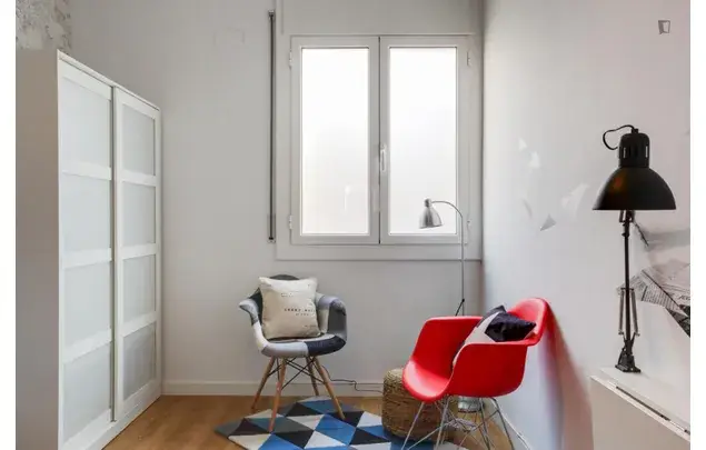 Alquiler Apartamento 4 Dormitorios Barcelona Estudiantes Profesionales