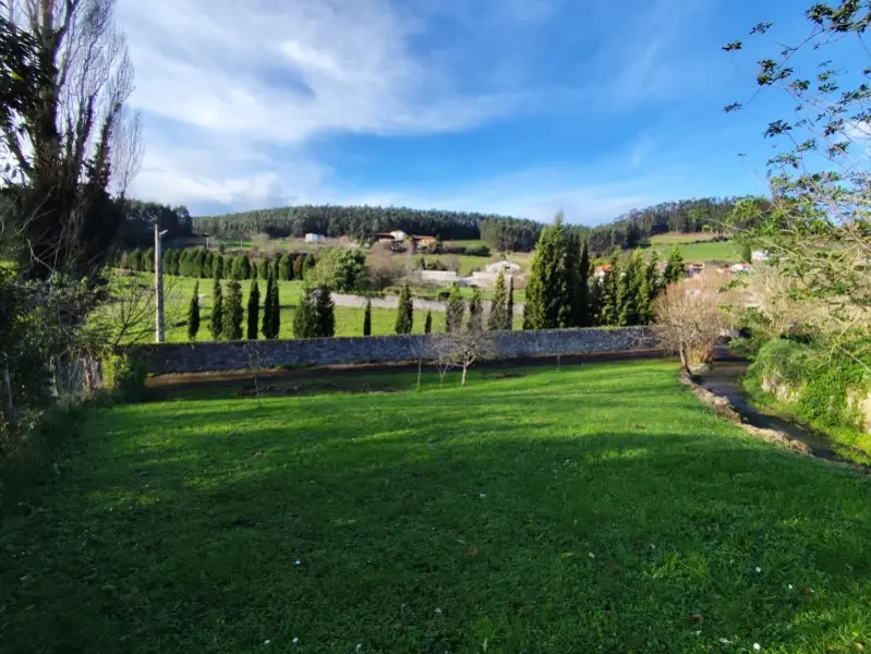 Venta Terreno 680m2 Santianes Pravia Asturias