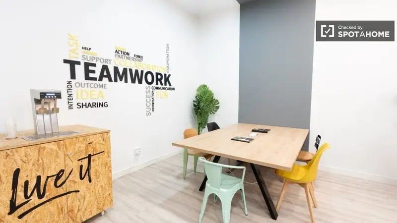 Apartamento 5 dormitorios 3 ba
																		
																		
																		
																		
																		
																		
																		
																		
																		
																		
																		
																		
																		
																		
																		
																		
																		Barcelona