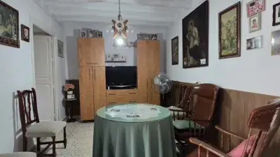 Casa adosada en venta en Riogordo