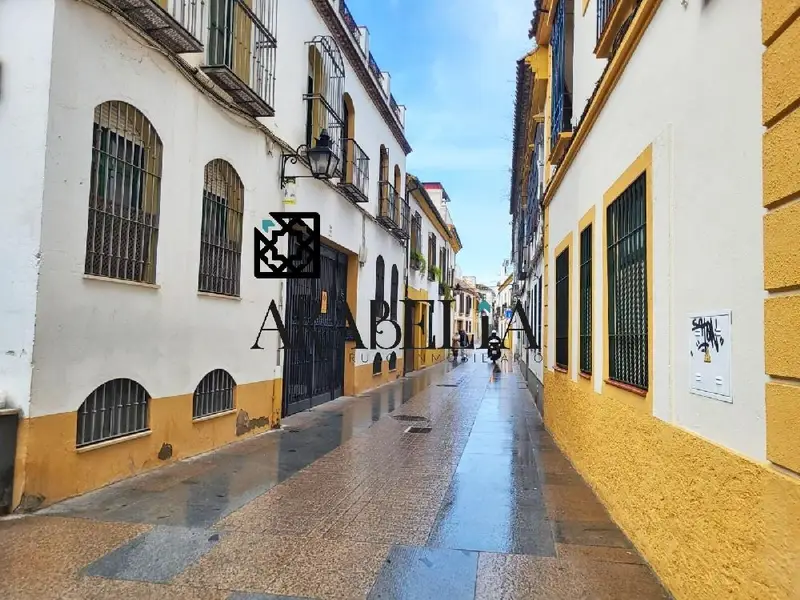 Venta Casa con Patio en Realejo Centro Córdoba