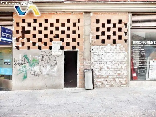 Local Comercial 90 M2 en Zona Comercial