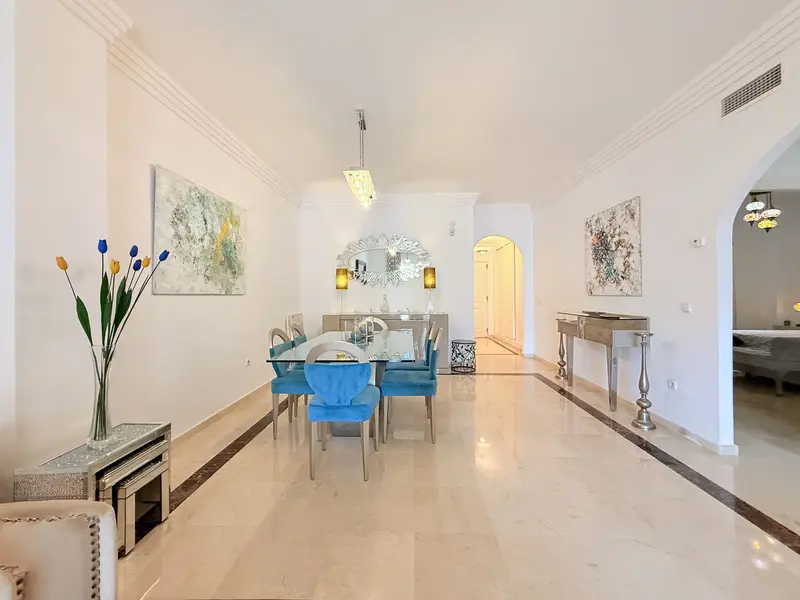 Apartamento 2 Dormitorios Nueva Andalucia