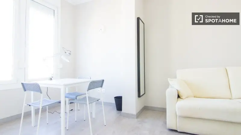 Apartamento 6 dormitorios 2 baños Valencia Alquiler Spotahome
