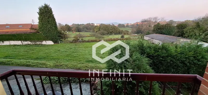 Venta Chalet con calefacción en Argüelles, Pola de Siero - Ref: INF0134