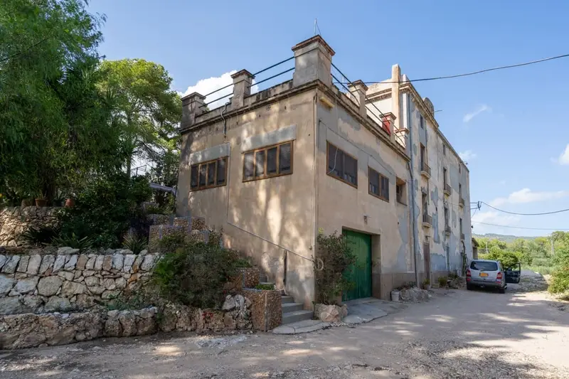 Masia antigua en venta Tarragona