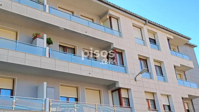 Piso en venta en Zalla con vistas, balcón y garaje