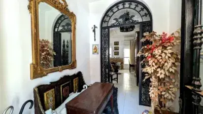 Chalet en Venta 335m2  3 Plantas Patio Terraza Antigüedades