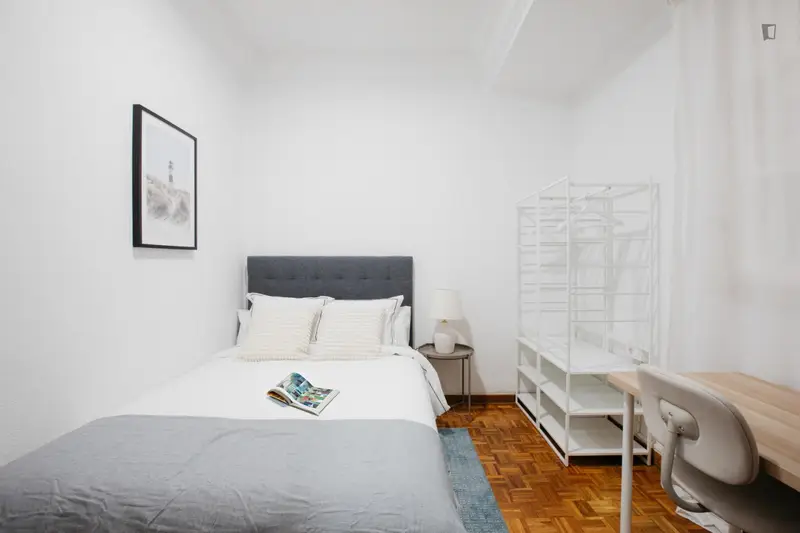 Coliving Valencia: Habitaciones Amuebladas con Servicios Incluidos