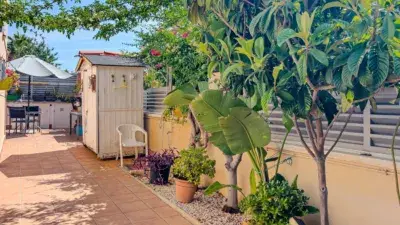 Chalet Pareado Reformado en Berà Mar cerca del mar