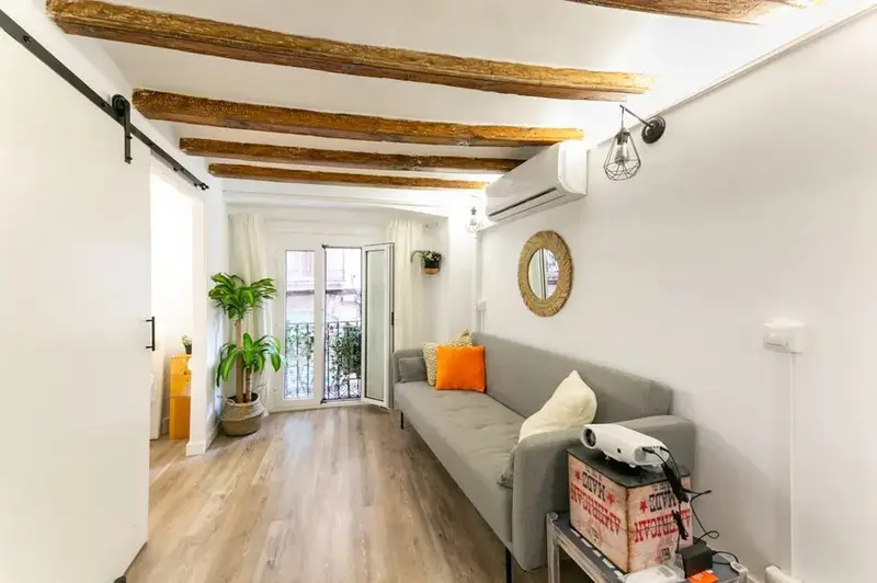 Apartamento de 2 dormitorios en alquiler en Barcelona