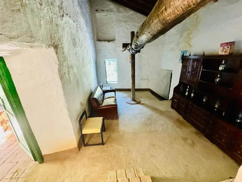 Casa Rural con Terreno en Málaga 25 Hectáreas 5 Dormitorios