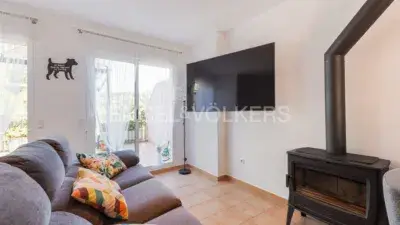 Casa en Valencia 3 Dormitorios 2 Baños 244m2 Lujo y Comodidad