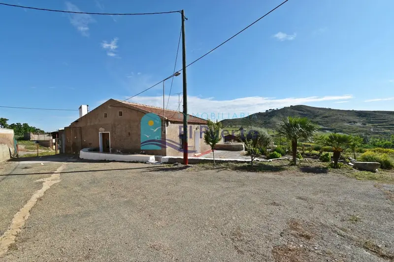 Finca Rural en Perin Cartagena Murcia con Piscina y Zona para Animales