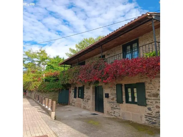 Casa de Piedra con Jardin en Oza dos Rios