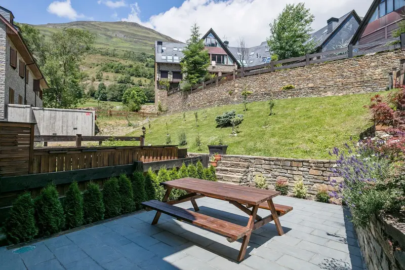 Apartamento 3 Dormitorios Gessa Baqueira Esqui Verano