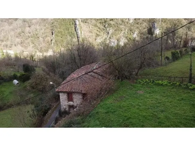Casa en Aldea de la Vega San Pedro Mieres con terreno