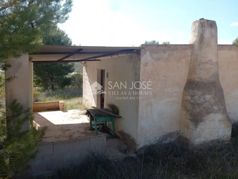 Casa en Sierra de los Alforines Monóvar para reformar