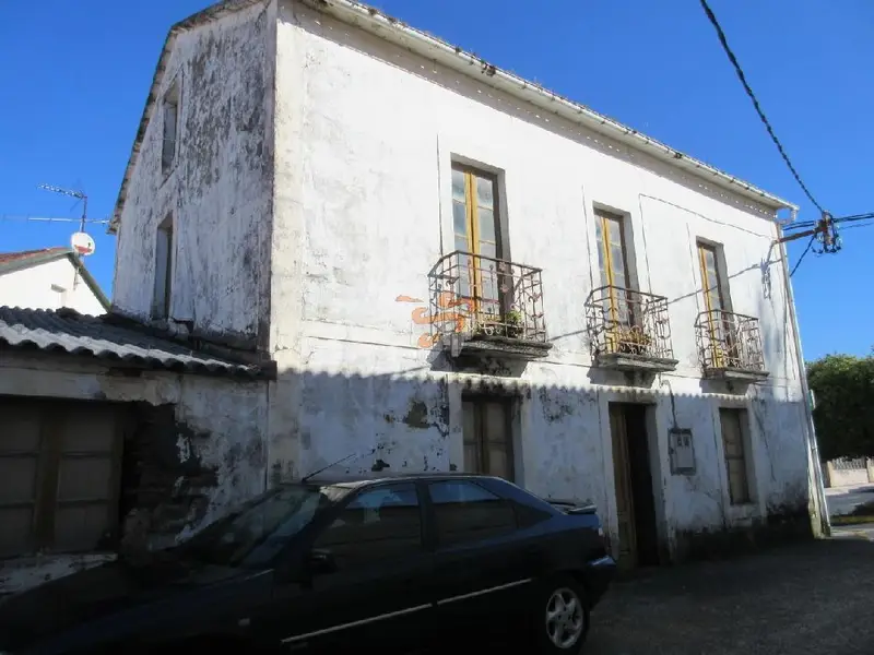 Venta Casa Piedra Fene Rehabilitacion Integral