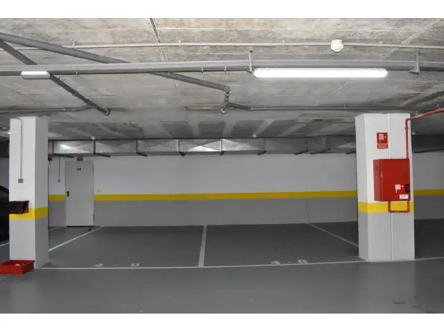 Garaje en Venta 32m2  Nueva Montaña