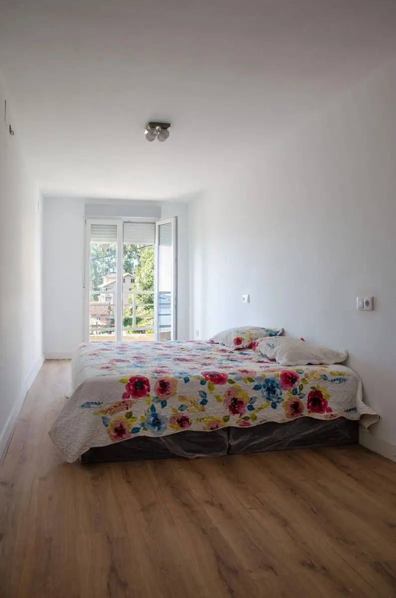 Adosado Reformado en Vigo con Vistas Panorámicas
