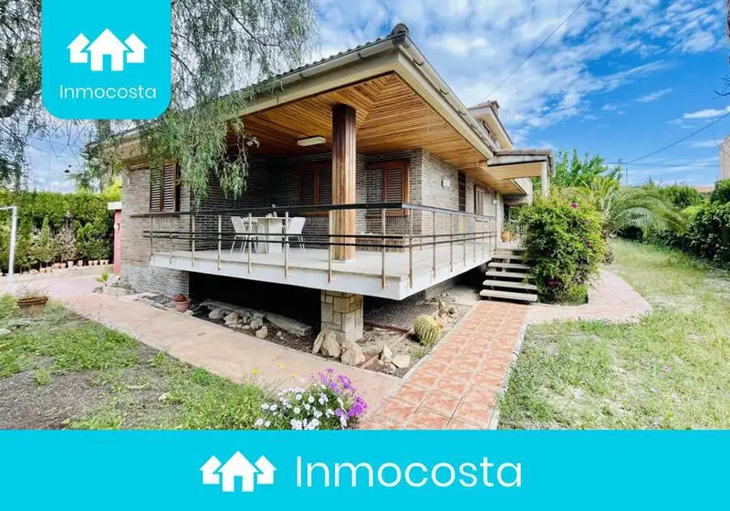 Venta Chalet con garaje en Playa Muchavista, El Campello - Ref: 1114