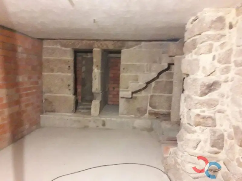 Venta Casa con Garaje en A Lama 3 Dormitorios 1300m2