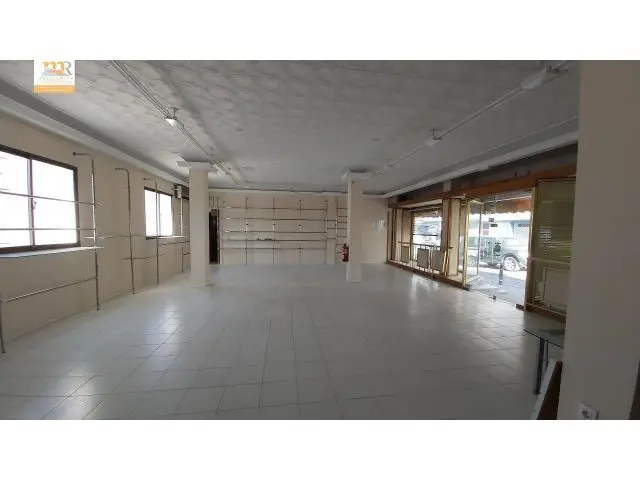 Local Comercial en Venta y Alquiler Ubrique