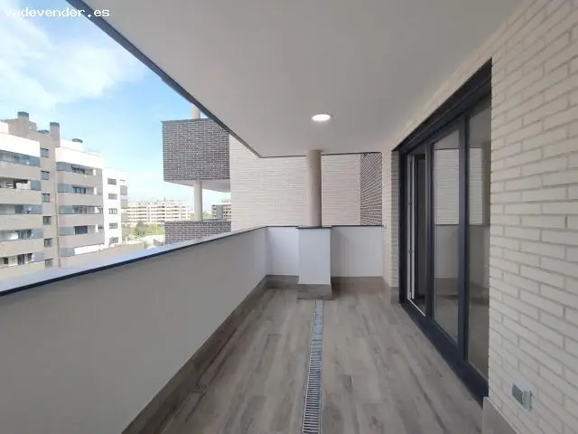 Apartamento en Alquiler Alcalá de Henares  2 Dormitorios Cerca del Tren