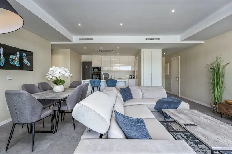 Apartamento 2 Dormitorios Alquiler Málaga