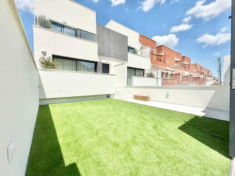 Adosados en Cox con Piscina y Terraza -  Nuevas Casas Modernas