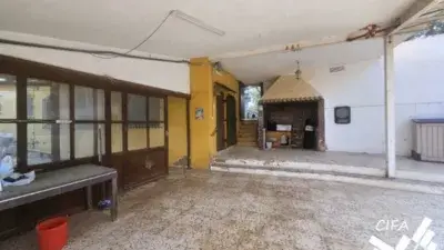 Casa en Venta Camino Ermita: 2000m2, Piscina, Barbacoa, 3 Habitaciones