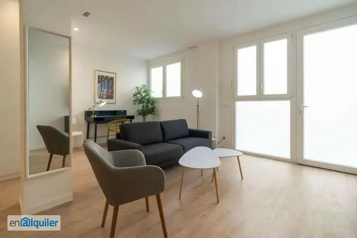 Estudio en Valencia Centro: Moderno y Funcional