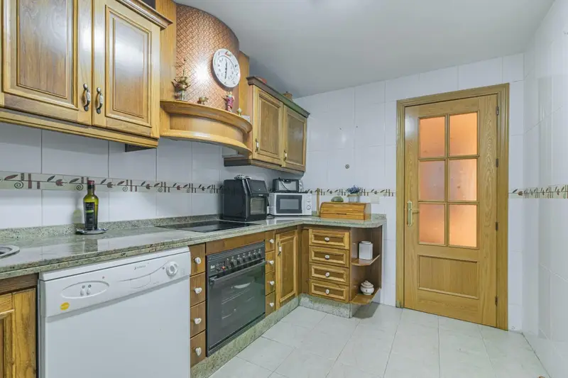 Piso en Venta La Zubia 3 Dormitorios 2 Baños Garaje