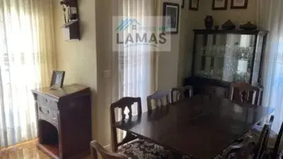 Piso Amueblado 200m2 Garaje 4 Dorm 3 Baños Zona Colegios
